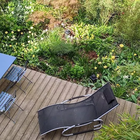 Oasis Romantique Avec Jardin Apartment Prague